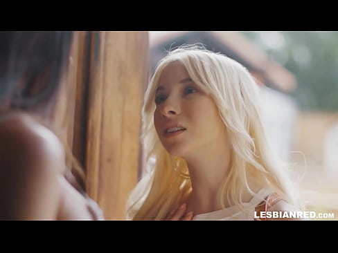 ❤️ Gadis datang ka imah sababaraha bulan engké na ends up dahar pussy stepmom nya ️❌ vk porno dina su.hentaibar.ru ❌️